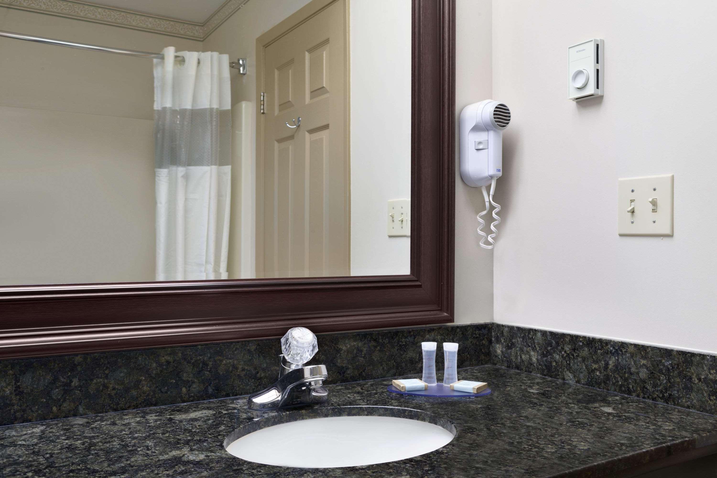 Days Inn & Suites By Wyndham Sault Ste. Marie On Luaran gambar
