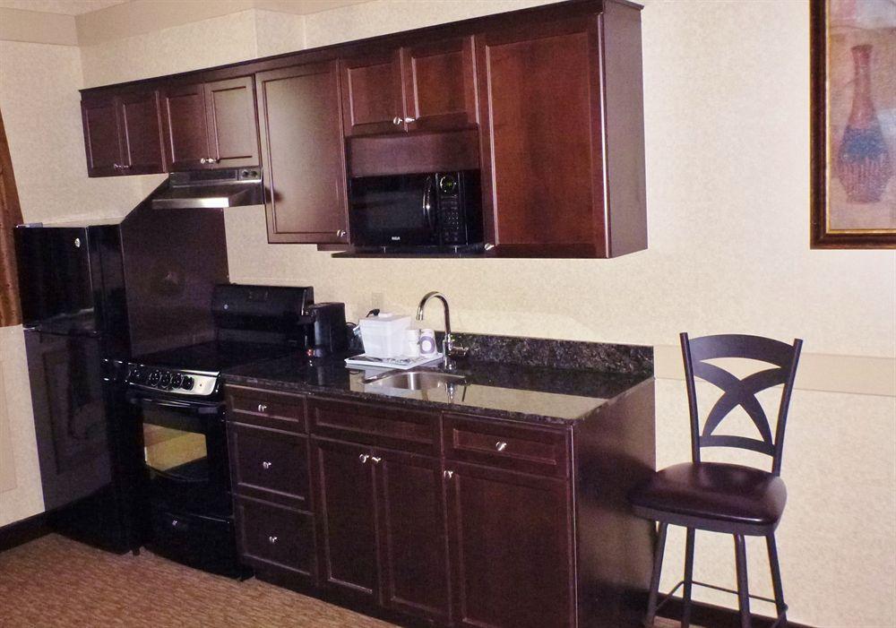 Days Inn & Suites By Wyndham Sault Ste. Marie On Bilik gambar