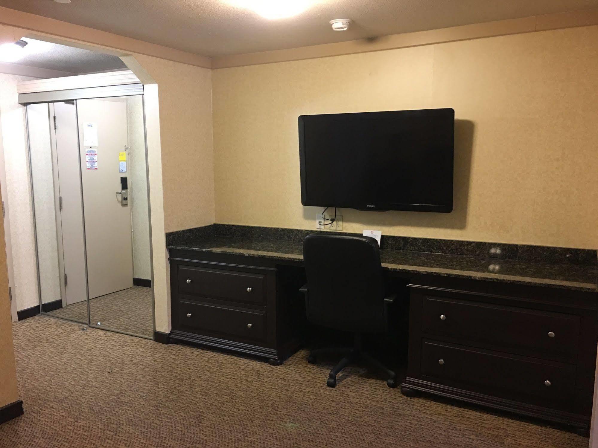 Days Inn & Suites By Wyndham Sault Ste. Marie On Luaran gambar