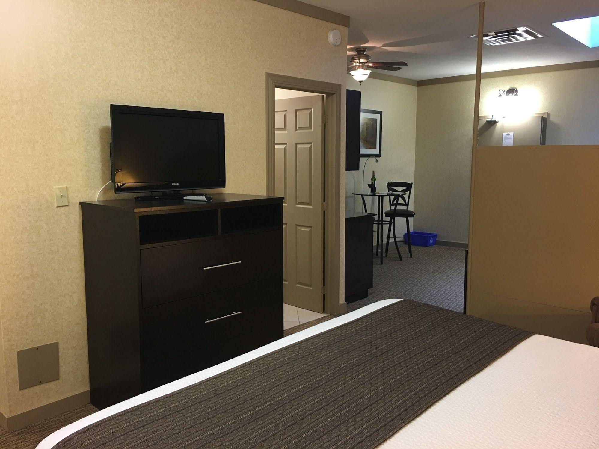 Days Inn & Suites By Wyndham Sault Ste. Marie On Luaran gambar