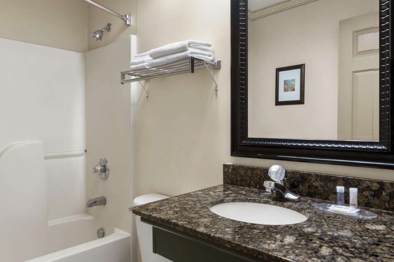Days Inn & Suites By Wyndham Sault Ste. Marie On Luaran gambar